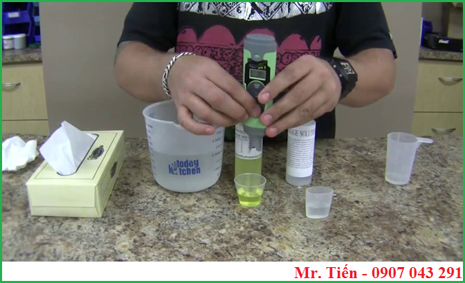 Hướng dẫn hiệu chuẩn bút đo độ pH nước Ecotestr pH2 hãng Eutech